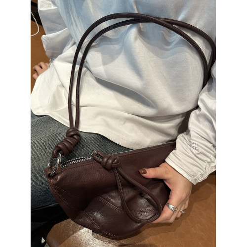 頭層羊皮小衆韓版牛角包真皮馬鞍包腋下半月包水壺包單肩斜後後背包女