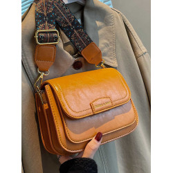 高級質感小包包女包2025新款潮時尚寬帶斜後後背包小衆百搭爆款小方包