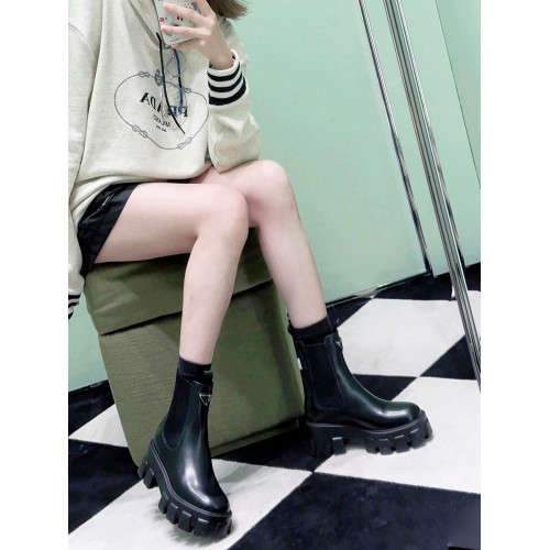 2025新款P家三角標馬丁靴女真皮粗跟厚底增高切爾西靴中筒短靴子 2025新款P家三角標馬丁靴女真皮粗跟厚底增高切爾西靴中筒短靴子