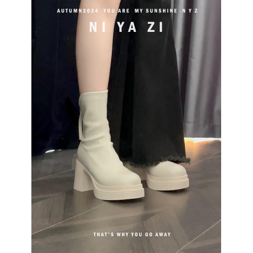 雙層防水台厚底圓頭短靴女粗跟小個子秋冬米白色靴子馬丁靴女7cm 雙層防水台厚底圓頭短靴女粗跟小個子秋冬米白色靴子馬丁靴女7cm