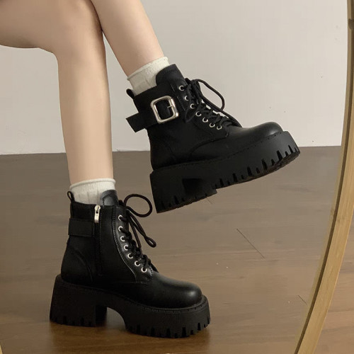 黑色馬丁靴女英倫風春秋2026新款炸街小個子加絨高跟厚底春秋單靴