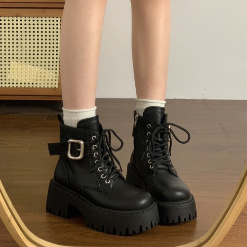 黑色馬丁靴女英倫風春秋2026新款炸街小個子加絨高跟厚底春秋單靴