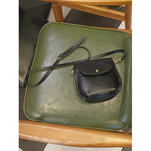 日韓學院風復古軟皮竪款貝殼包女士頭層牛皮單肩包馬鞍斜背小方包
