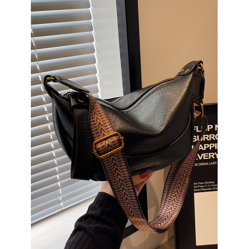 小衆設計包包女大容量2026新款時尚復古秋冬單肩斜後後背包女士餃子包