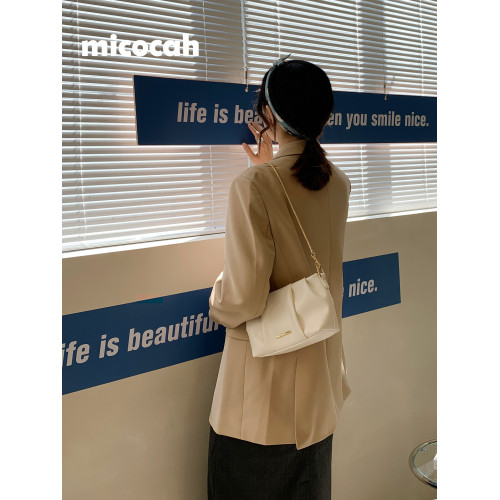 Micocah 包包女斜後後背包輕奢鏈條腋下包2025新款白色小方包小衆復古