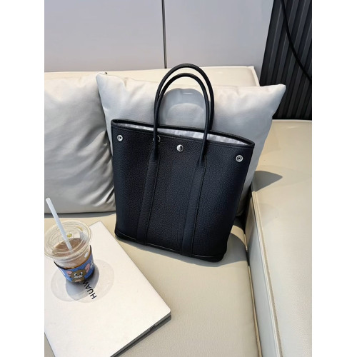 黑色真皮大容量托特包包女2026新款高級感通勤手提單肩斜背花園包 黑色真皮大容量托特包包女2026新款高級感通勤手提單肩斜背花園包