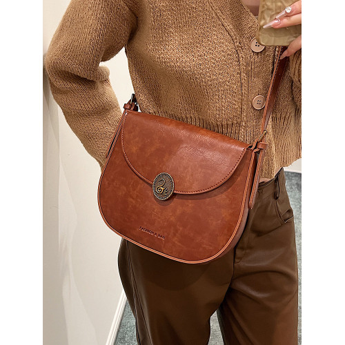 復古高級感時尚包包2025新款冬季通勤百搭馬鞍包小衆廢土風單肩包