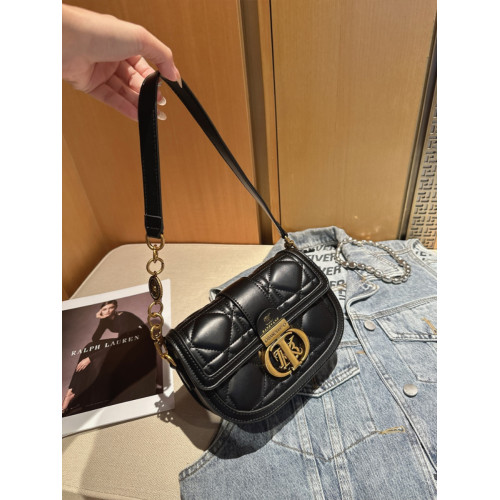 質感腋下包包2025新款夏季馬鞍包女百搭單肩斜後後背包小衆手機女包小