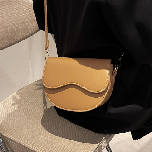 復古小包包2026新款時尚高級感單肩腋下包洋氣百搭ins斜背馬鞍包