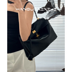 韓國西西裡 2025春夏新款鎖釦凱莉包牛皮慵懶感大容量通勤手提包