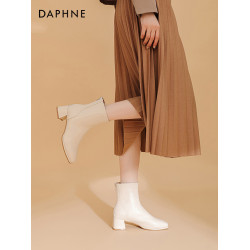 達芙妮高跟短靴女2026新款春秋粗跟方頭瘦瘦靴百搭通勤切爾西靴女