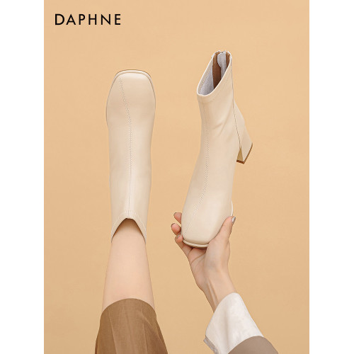 達芙妮高跟短靴女2026新款春秋粗跟方頭瘦瘦靴百搭通勤切爾西靴女