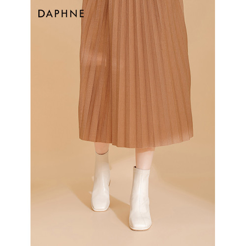 達芙妮高跟短靴女2026新款春秋粗跟方頭瘦瘦靴百搭通勤切爾西靴女