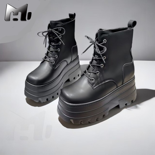 馬丁靴增高鞋cosplay18cm2025款成男萬用漫展小個子增高大碼百搭 馬丁靴增高鞋cosplay18cm2025款成男萬用漫展小個子增高大碼百搭