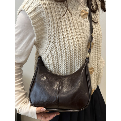 今年流行包包女2025超火時尚高級感洋氣單肩腋下包復古百搭斜後後背包