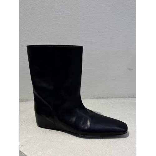 赫本英倫風馬丁靴百搭切爾西靴子新款復古方頭內增高短靴女配裙子