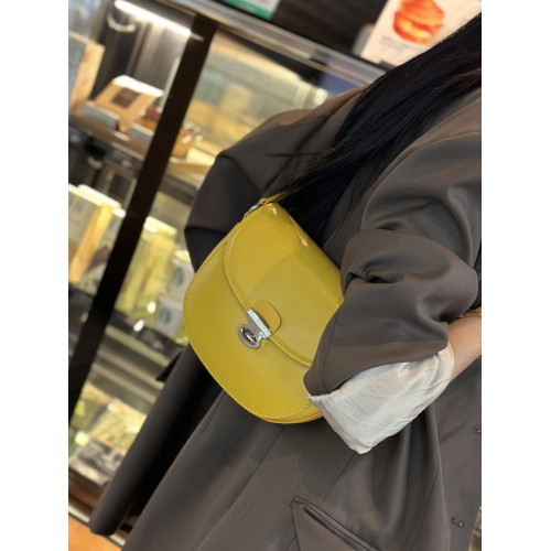 小包包女腋下包2025新款真皮女包馬鞍包高級感小衆時尚單肩斜後後背包