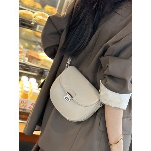 小包包女腋下包2025新款真皮女包馬鞍包高級感小衆時尚單肩斜後後背包