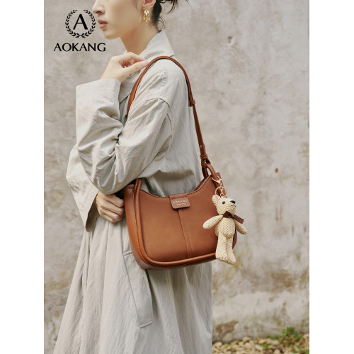 奧康馬鞍包2026新款真皮麂皮腋下包女高級單肩包大容量通勤斜後後背包 奧康馬鞍包2026新款真皮麂皮腋下包女高級單肩包大容量通勤斜後後背包