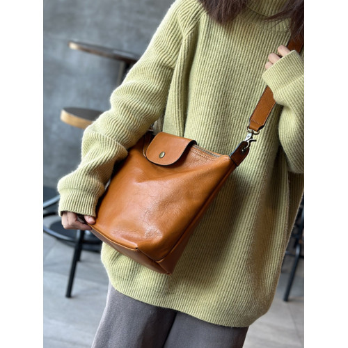 2024復古植鞣牛皮包包女包真皮單肩斜後後背包簡約休閒款大容量餃子包