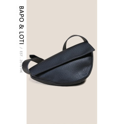 小衆設計餃子包包女軟皮2025新款寬肩帶大容量休閒百搭單肩斜後後背包