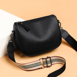 軟皮馬鞍包女2026新款潮大容量單肩腋下包包韓版寬肩帶斜背餃子包