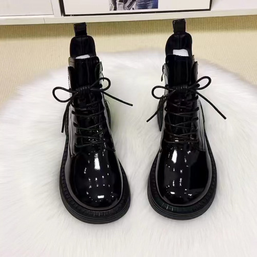 真皮芒果頭馬丁靴女2026新款漆皮時尚平底單靴女短靴秋冬加絨棉靴 真皮芒果頭馬丁靴女2026新款漆皮時尚平底單靴女短靴秋冬加絨棉靴