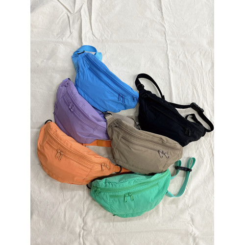 出口日本胸包多巴胺防水尼龍布男女休閒多隔層戶外山系斜後後背包