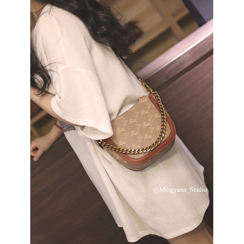 復古斜後後背包包女式2026新款馬鞍輕奢小衆高級感大容量春夏單肩腋下