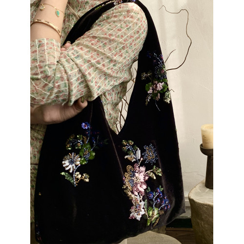 絲絨刺綉單肩包女2026春季新款大包原創小衆新中式氣質百搭腋下包