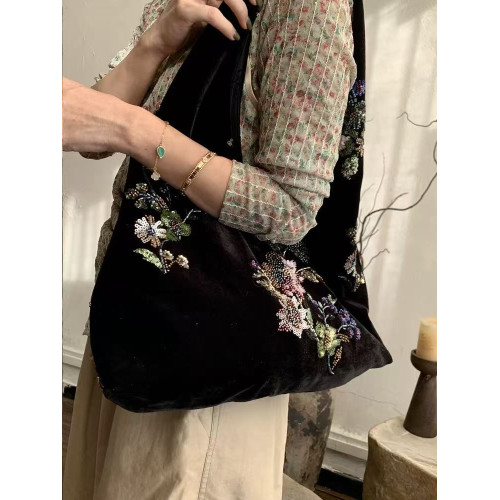 絲絨刺綉單肩包女2026春季新款大包原創小衆新中式氣質百搭腋下包