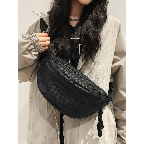 軟皮胸包女2025新款休閒百搭斜後後背包簡約運動腰包防水男款騎行後後背包