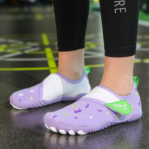 室內兒童訓練鞋男女防滑減震攀巖透氣磨跑步鞋跳繩鞋小學生運動鞋