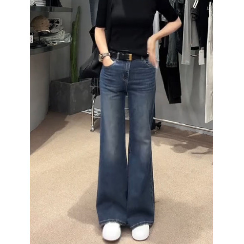 大碼女裝2026春季新款高腰復古直筒牛仔褲胖mm遮胯顯瘦微喇濶腿褲