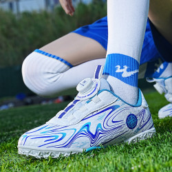 李宇新兒童足球鞋冬季新款女童tf碎釘短釘專業比賽訓練鞋小學生