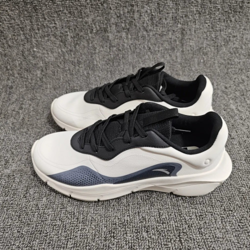 憶哥哥安踏運動鞋男2023春夏軟底靈狐系列綜訓鞋跑步鞋112237701