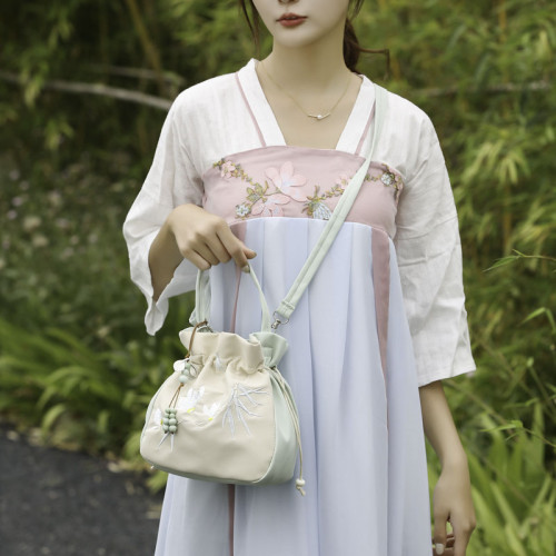 漢元素包包漢服國風刺綉斜後後背包文藝流蘇古風休閒百搭旗袍包大容量