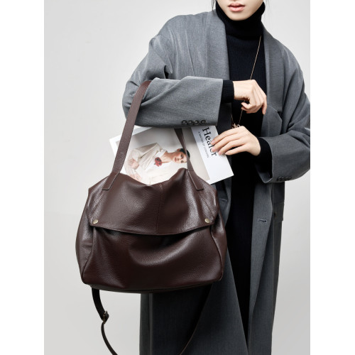 頭層牛皮機車包大容量枕頭包斜背托特包hobo寬肩帶真皮tote包a4包 頭層牛皮機車包大容量枕頭包斜背托特包hobo寬肩帶真皮tote包a4包