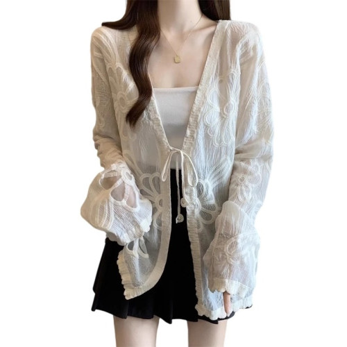 大碼蕾絲V領防曬長袖襯衫女夏季胖mm中長款鏤空系帶上衣外搭罩衫