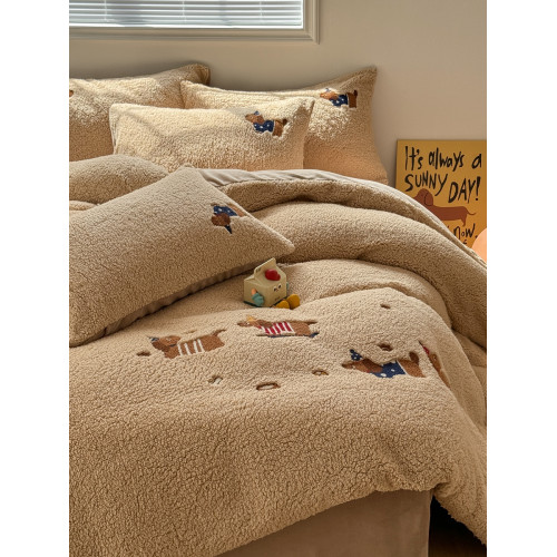 【富士商店】保暖卡通刺綉羊羔絨加厚牛奶絨三四件套加絨學生被套