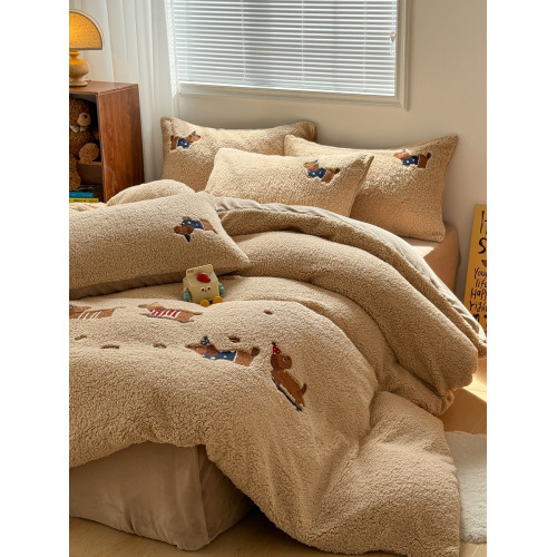 【富士商店】保暖卡通刺綉羊羔絨加厚牛奶絨三四件套加絨學生被套