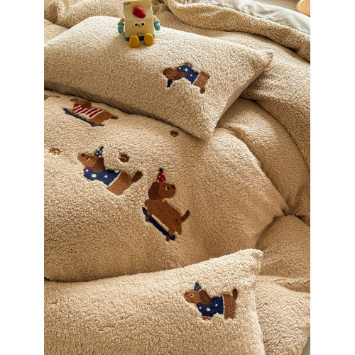 【富士商店】保暖卡通刺綉羊羔絨加厚牛奶絨三四件套加絨學生被套