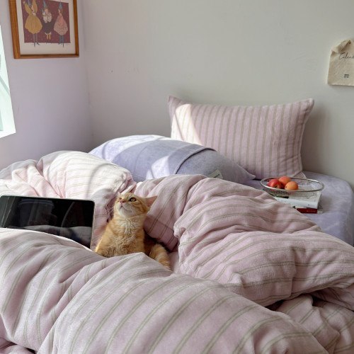 【花臉貓】慵懶海灣！秋冬博主風條紋牛奶絨親膚柔軟小清新四件套