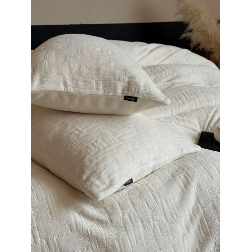 簡約純色雕花牛奶絨四件套冬季加厚保暖珊瑚絨白色防靜電床上用品