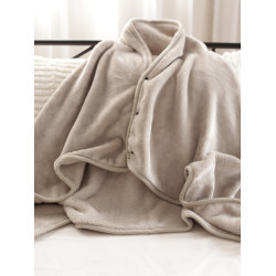 出口加厚加密珊瑚絨宿捨披肩毯小毛毯蓋腿帶釦子披風午睡沙發毯子