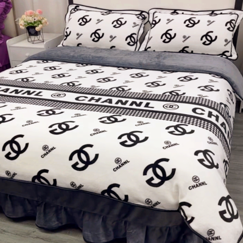 冬季加厚牛奶絨四件套防靜電珊瑚絨被套床單2025新款法蘭絨床上用 冬季加厚牛奶絨四件套防靜電珊瑚絨被套床單2025新款法蘭絨床上用