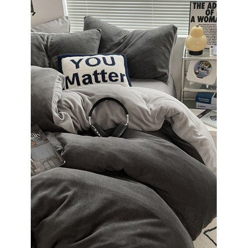 冬季深色牛奶絨四件套雙面珊瑚絨被套純色宿捨加絨床單三件套耐髒 冬季深色牛奶絨四件套雙面珊瑚絨被套純色宿捨加絨床單三件套耐髒