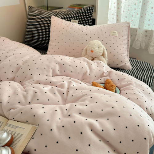 【花臉貓】雲朵fufu!秋冬少女心加厚牛奶絨保暖柔軟簡約四件套 【花臉貓】雲朵fufu!秋冬少女心加厚牛奶絨保暖柔軟簡約四件套