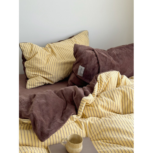 YAKEHOME【落葉焙成】秋冬咖黃色純棉加牛奶絨條紋全棉四件套床單