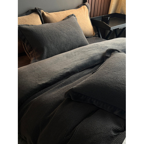 高級侘寂風冬季牛奶絨四件套加厚保暖雙面珊瑚絨床單灰色床上用品